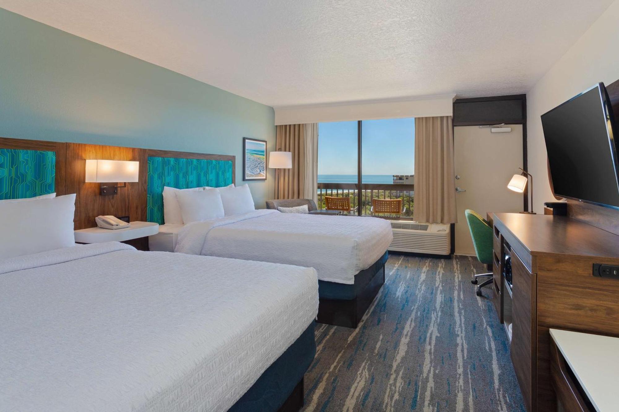 Hampton Inn Cocoa Beach Exterior photo